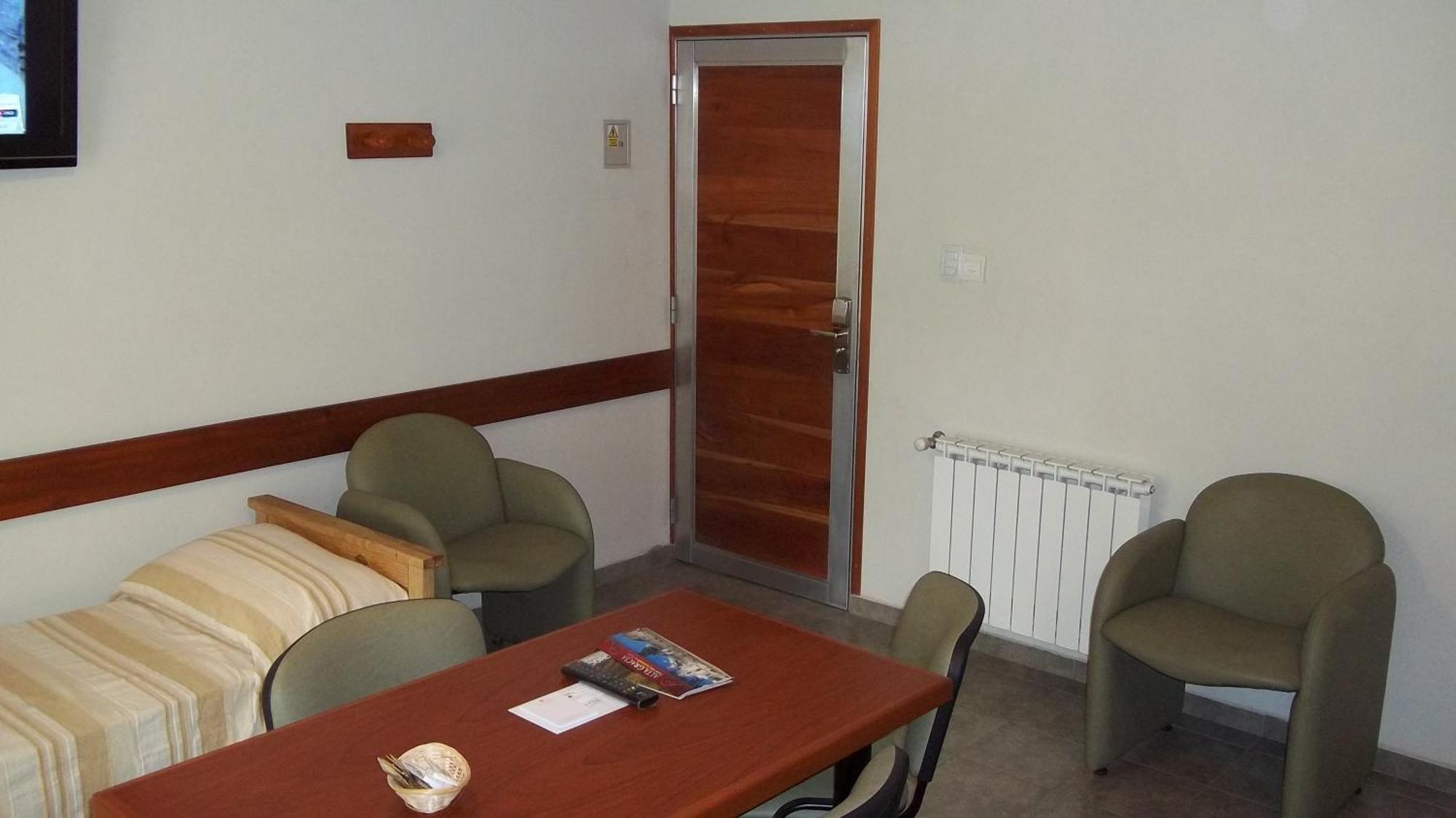 Nuna Ayni Apartments Alta Gracia Esterno foto